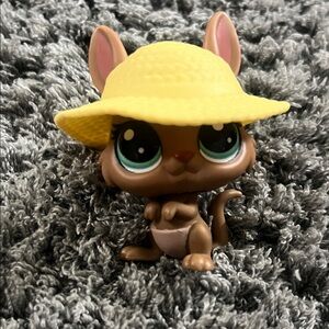 LPS Pet #1-153 kangarooney